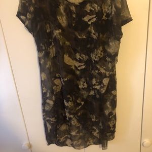 Plus Size Shirt with Camouflage Pattern.